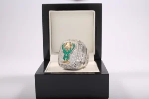 Exclusive 2021 Milwaukee Bucks Championship Bright Polished Men's Collection Ring